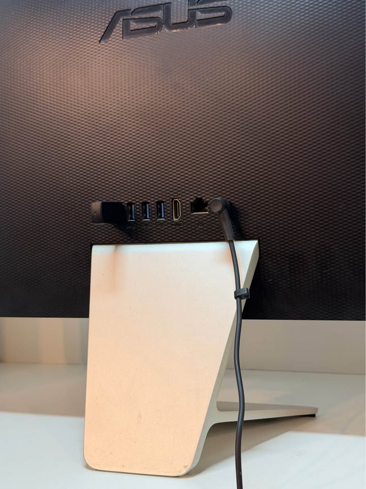 AIO ASUS Vivo AiO 22 21.5" FHD Intel Pentium J5005 | 16GB RAM | 256GB SSD