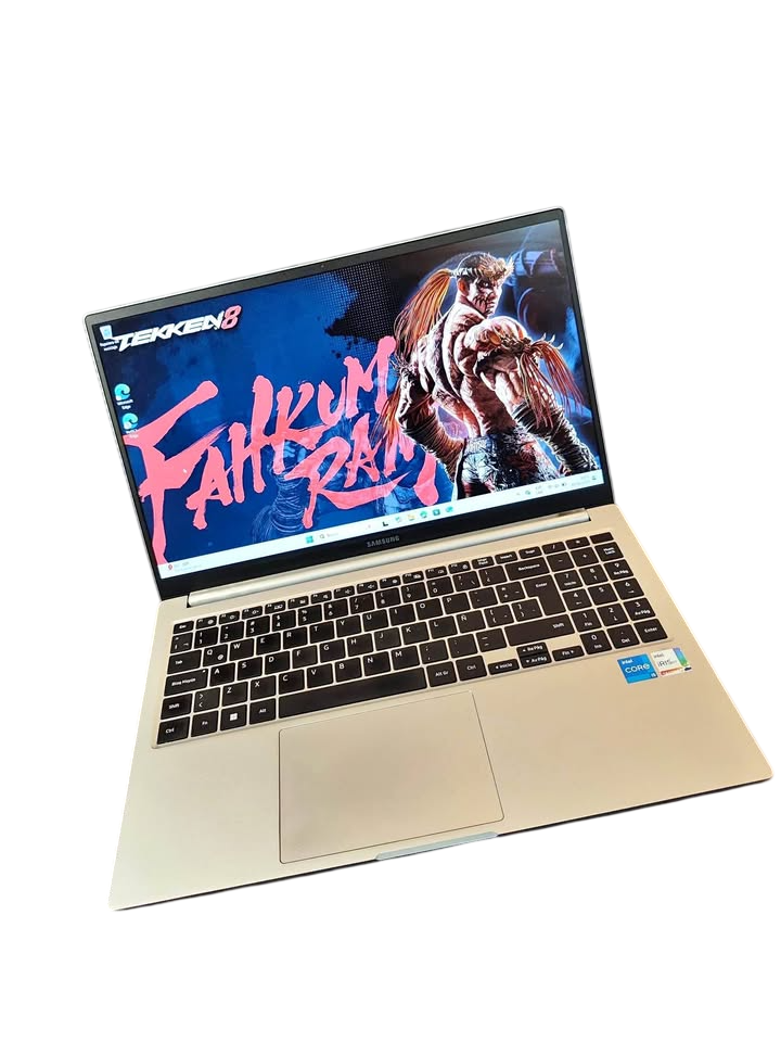 Samsung Galaxy Book 3 | i5-12va Gen | 8GB RAM | 512GB SSD | 16" Pantalla