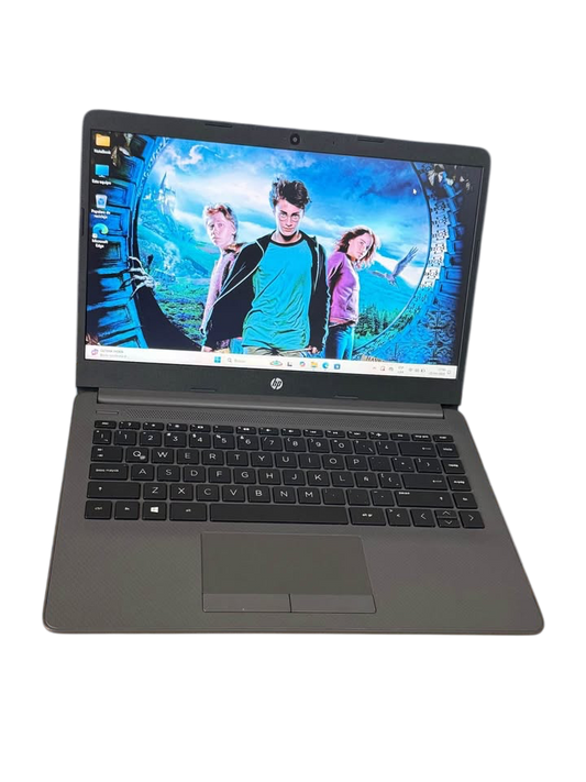 HP 240 G8 | Ryzen 5 5000 Series | 16GB RAM | 256GB SSD M.2 | 14" Full HD | Windows 11 | ¡Impecable y Lista para Usar!