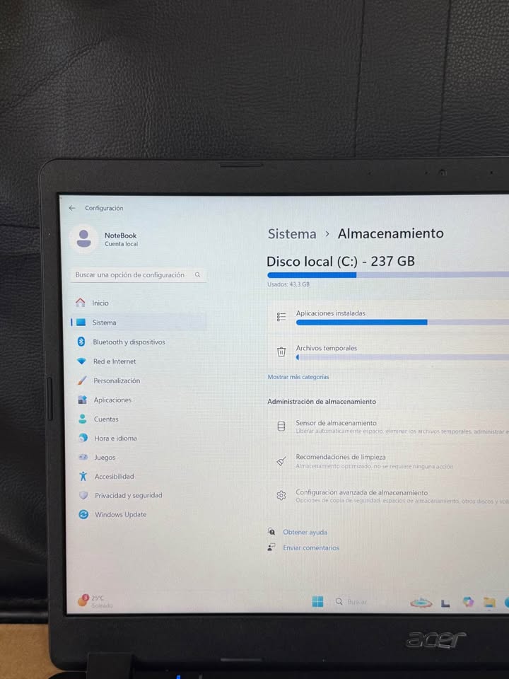 ACER Aspire 3 | Ryzen 5 | Gráfica Vega 8 2GB | 16GB RAM | 256GB SSD M.2 | Windows 11 |