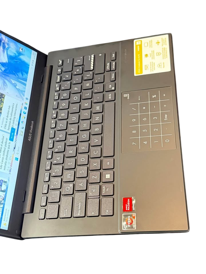 ASUS VIVOBOOK GO RYZEN 5 7000 8 GB RAM DDR5 5500Mhz 512GB SSD M2