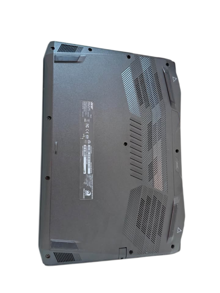 Acer Nitro 5 Gamer 16" | i5-10ma Gen | GTX 1650 | 12GB RAM | 144Hz