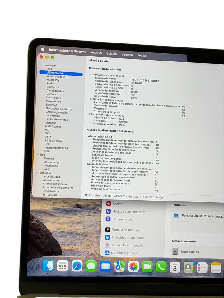 Apple MacBook Air M2 (2022) | 13.6" Retina | 10 Núcleos | 93% Batería | macOS | Color Starlight | Con Caja y Cargador MagSafe 3