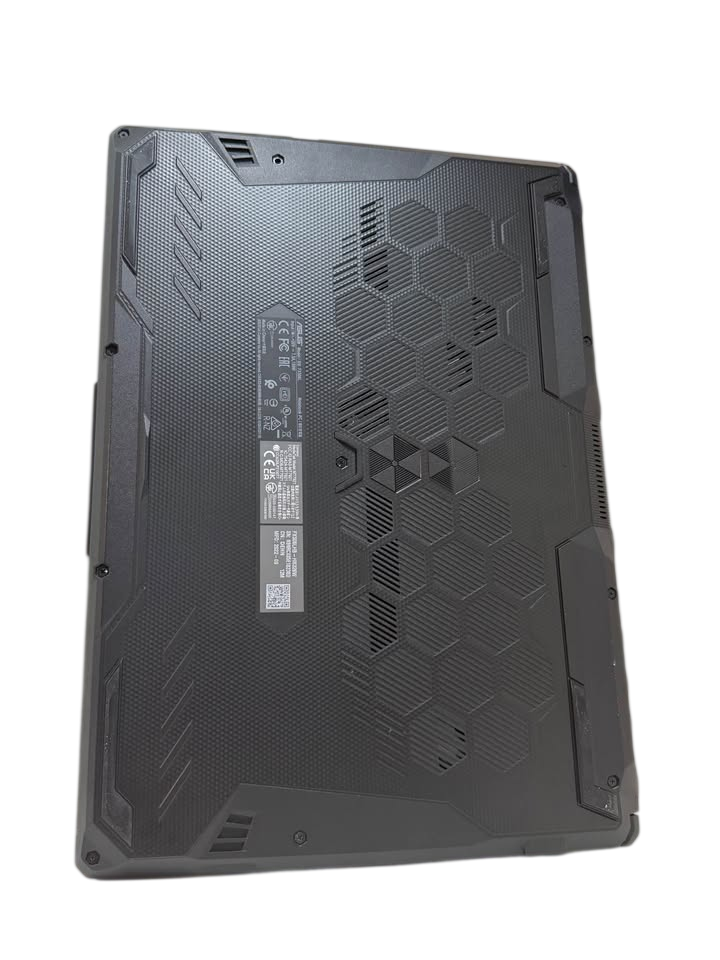 ASUS TUF F15 | Intel Core i5 10ª Gen | 16GB RAM | 512GB SSD | GTX 1650 4GB | 15" 144Hz | Teclado Full RGB