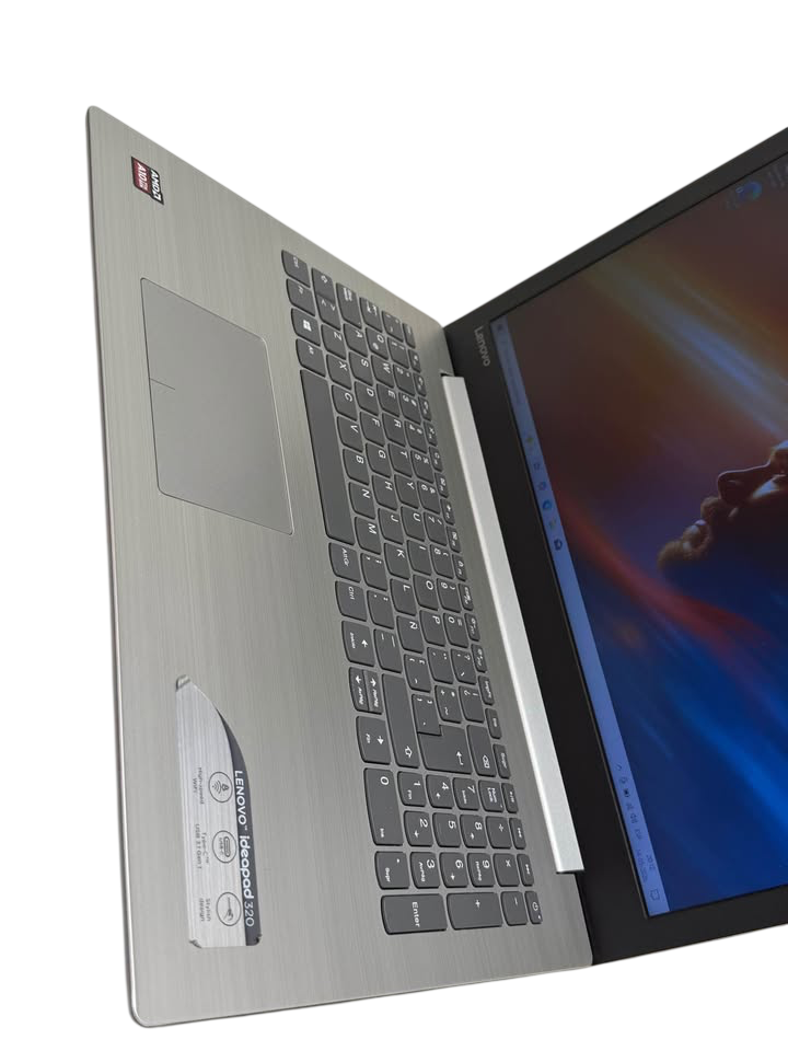 Lenovo IdeaPad 16" | AMD A10 7.ª Gen | 8GB RAM | 512GB SSD | Pantalla Amplia - Grado A